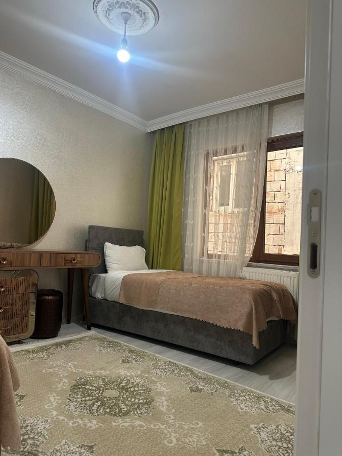 Espinaz Suit Otel Van Bagian luar foto